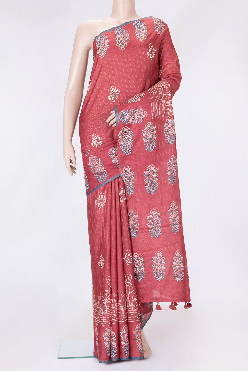 Pink Dual Tone Tussar Silk Saree with Checked design on the body and Printed Border.  displayed on a mannequin