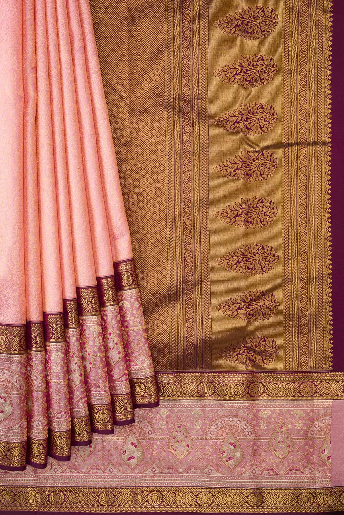 Pleats and pallu of Pink Dual Tone Kanjivaram Silk Saree with Zari Brocade on the body and Fancy Border. 