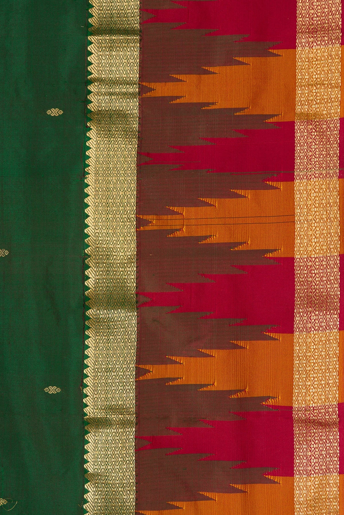 Border image of Green Dual Tone Kanchipuram Silk Saree with Zari Butta on the body and Temple Border. 