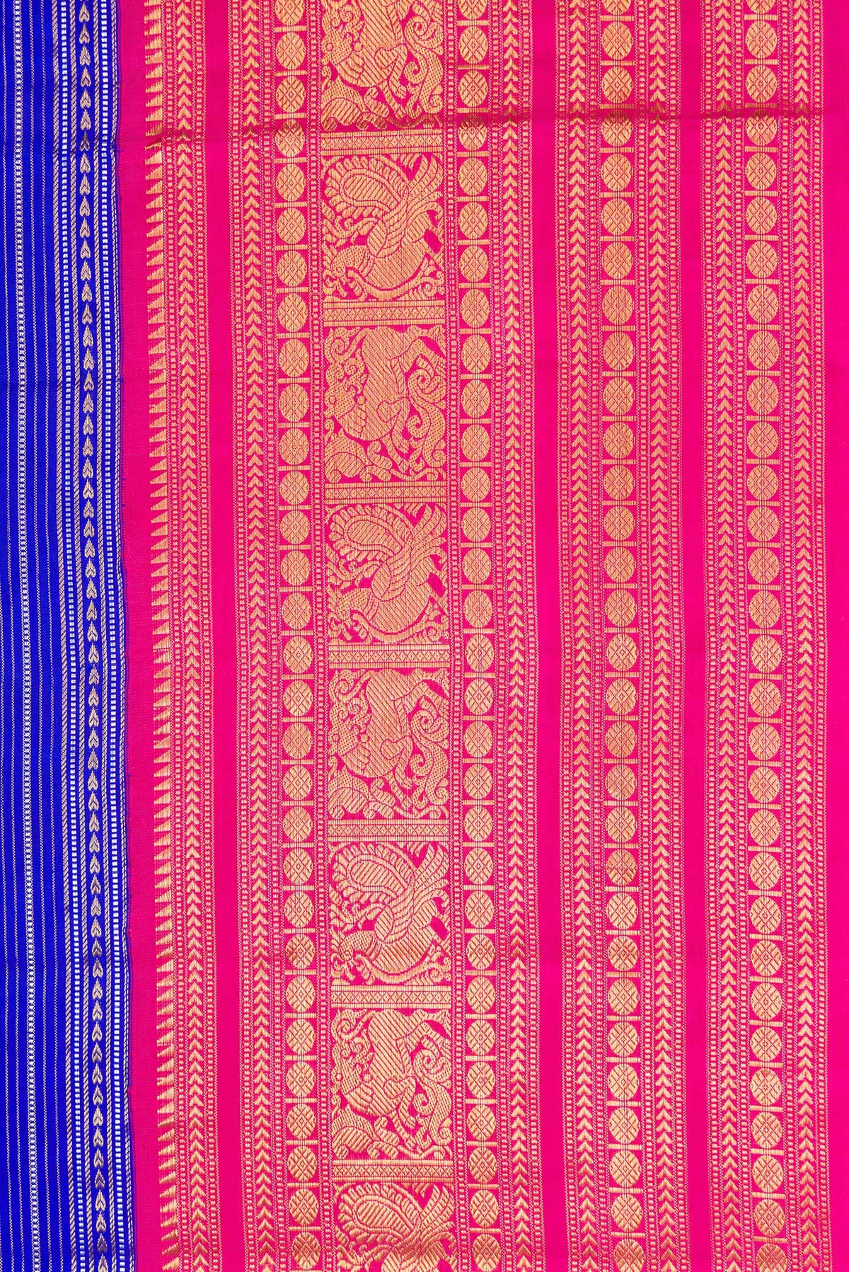 Border image of Pure Silk Pure Zari Royal Blue Dual Tone Kanchipuram Saree with Stripes on the body and Zari Border. 
