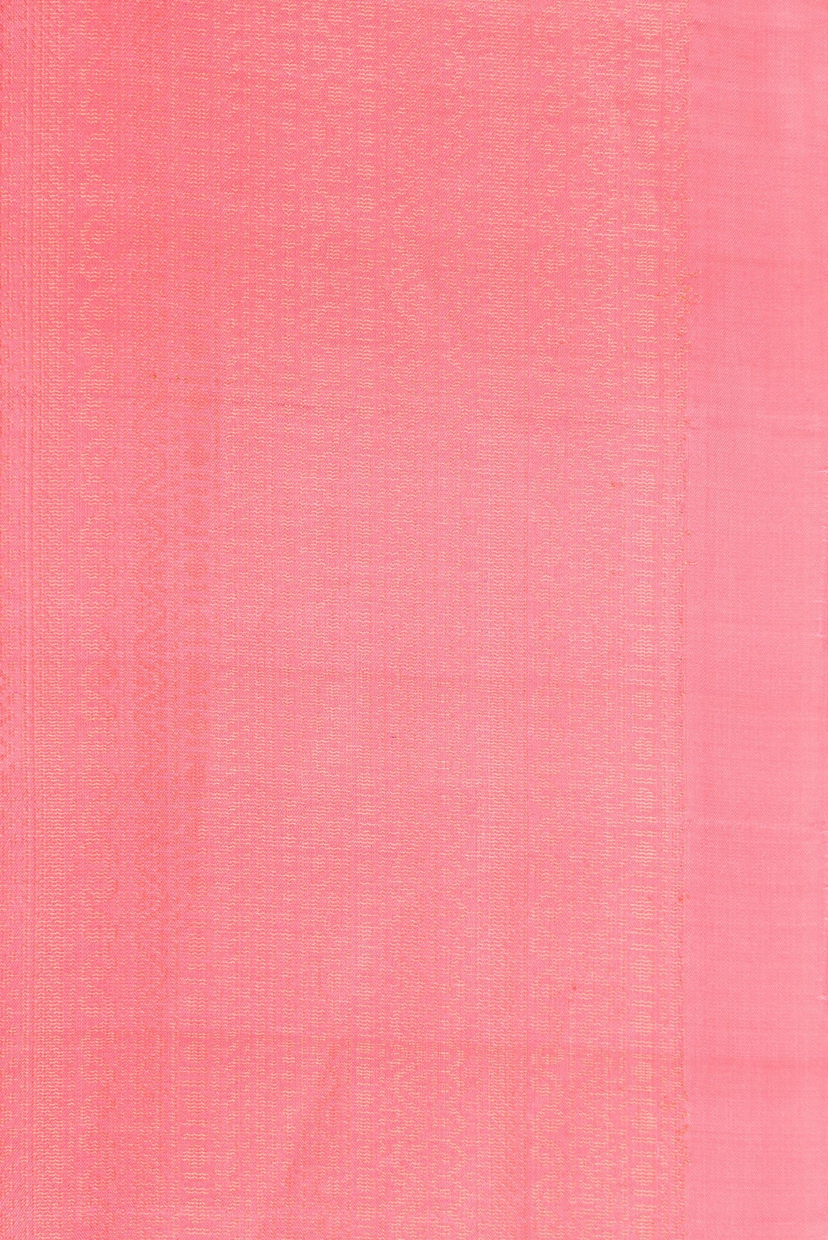 Border image of Pink Dual Tone Soft Silk Saree with Zari Brocade on the body and Zari Border. 