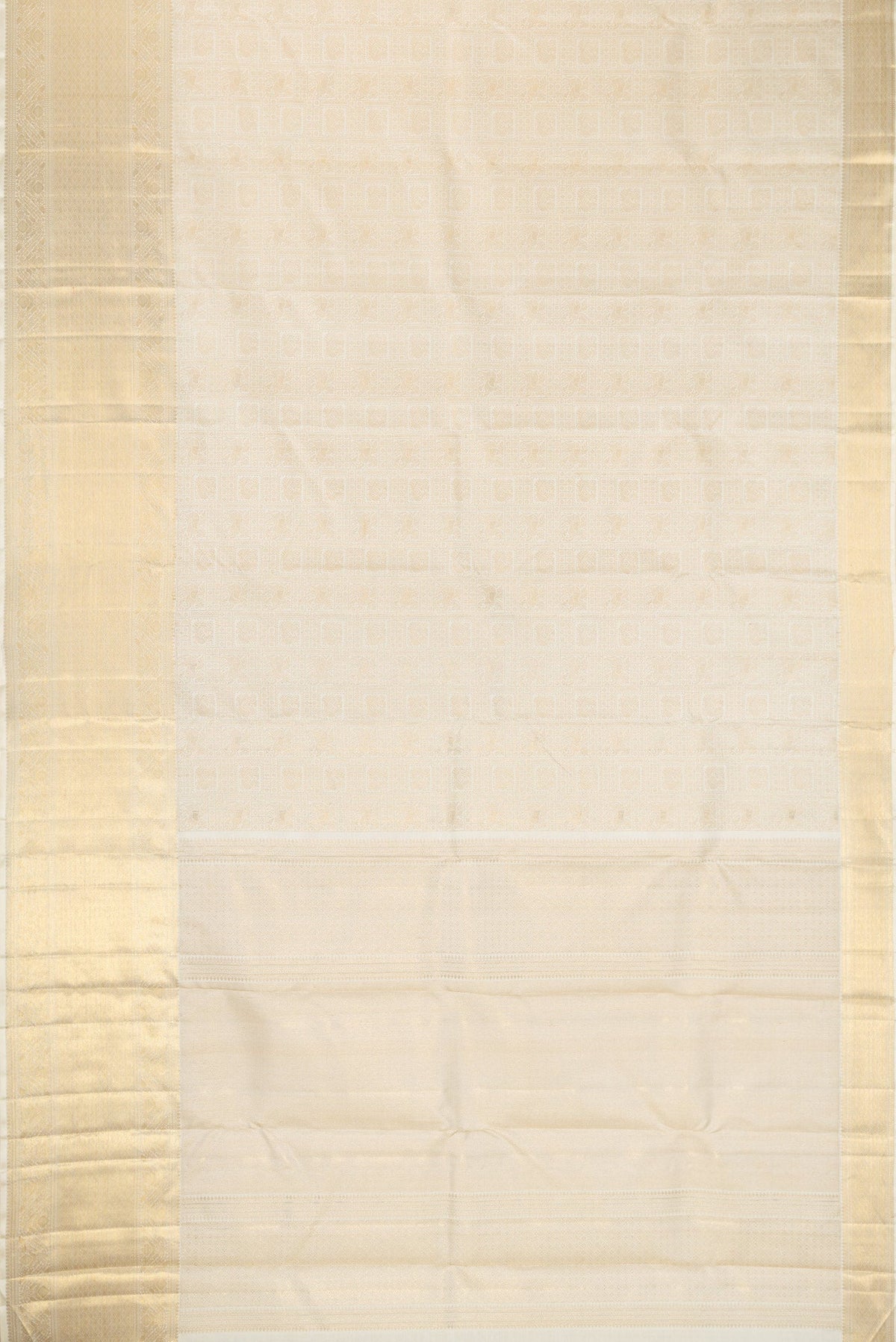 Flat view of Off White Dual Tone Kanchipuram Silk Saree with Zari Brocade on the body and Zari Border. 