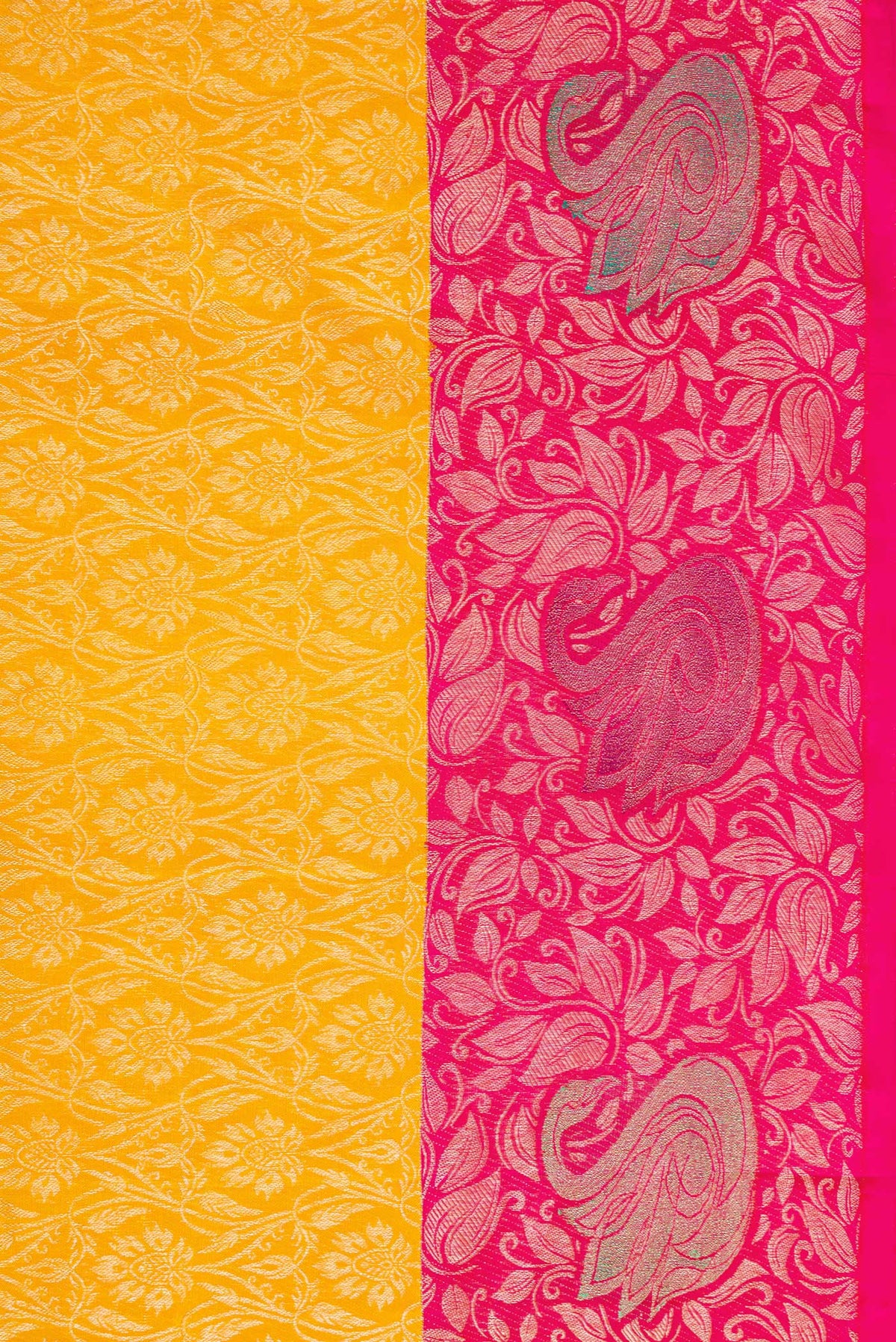 Border image of Mustard Dual Tone Kanchipuram Silk Saree with Zari Brocade on the body and Zari Border. 