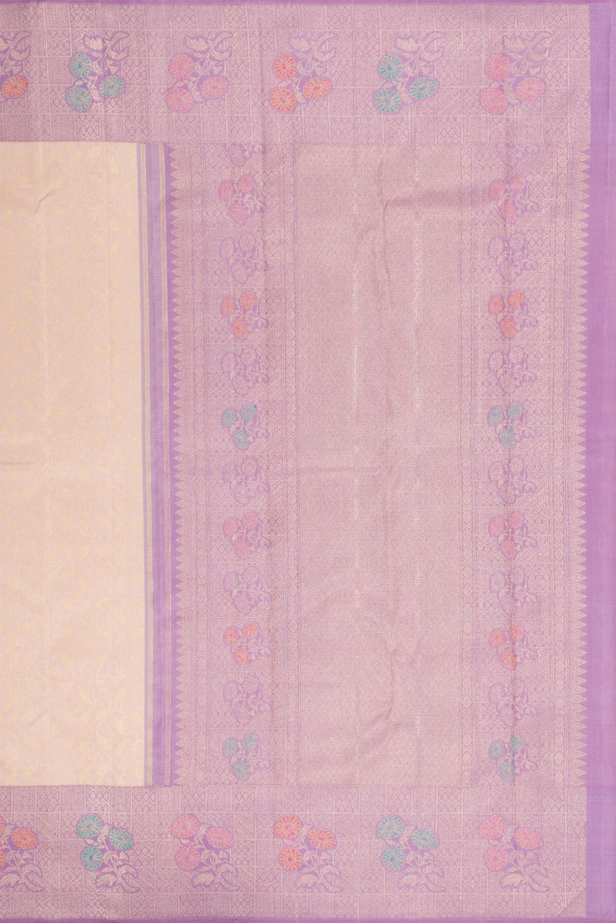 Close up image of the pallu of Golden Peach Dual Tone Kanchipuram Silk Saree with Zari Brocade on the body and Fancy Border. 