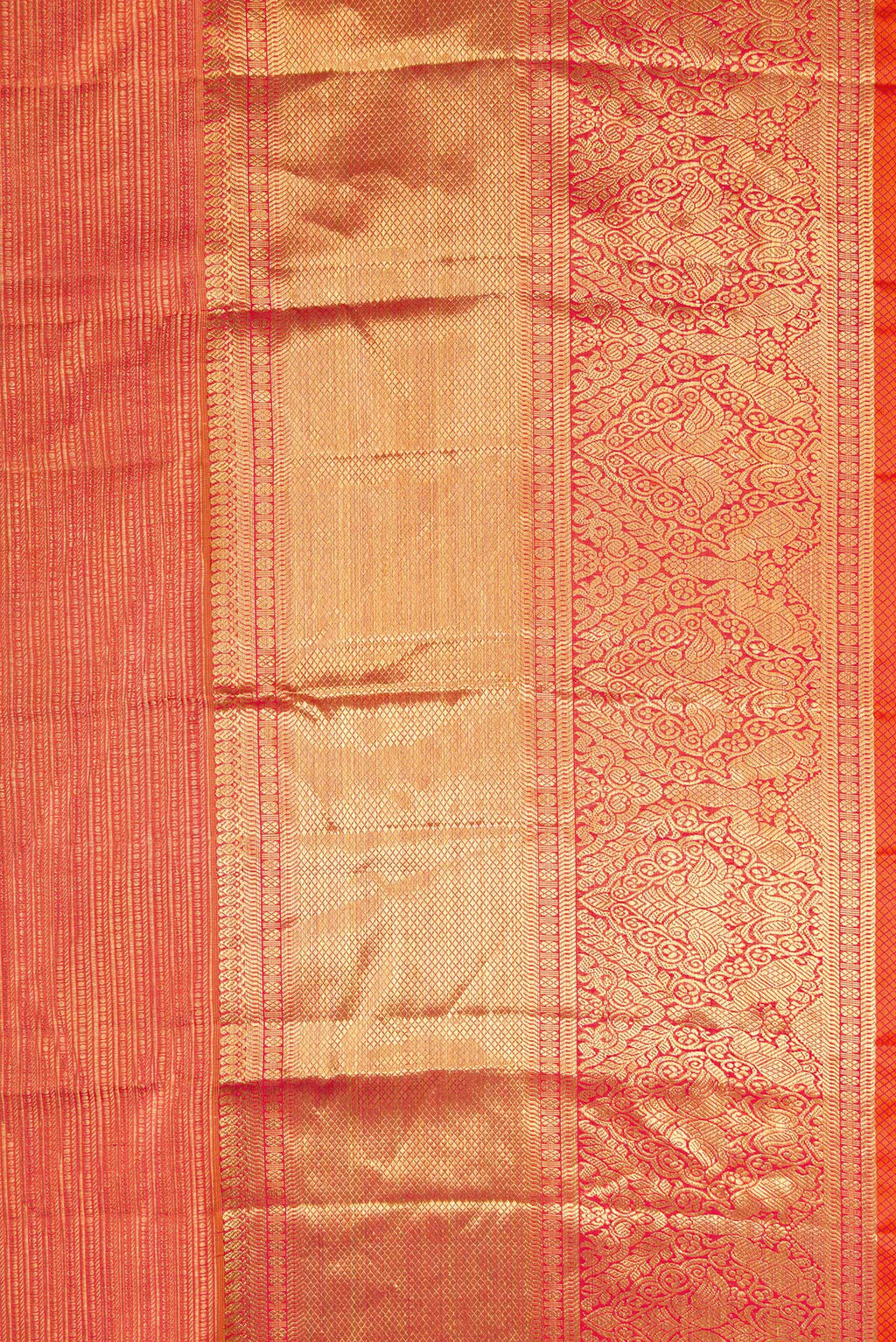 Close up image of the blouse of Cream Kanjivaram Silk Saree with Checked design on the body and Plain Border. 