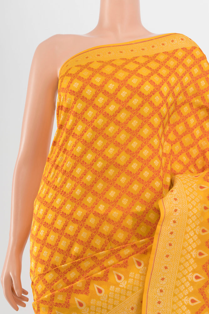 Close up image of the blouse of Black Kanjivaram Silk Saree with Zari Butta on the body and Temple Border. 