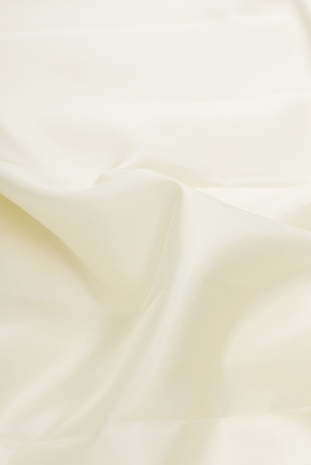 White Silk Dhoti With Angavastram (9X 5) Muzham with Plain Body and Zari Border