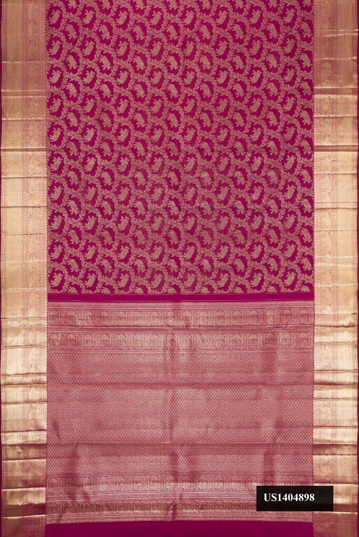 Magenta Dual Tone Kanchipuram Silk Saree with Zari Brocade on the body and Zari Border.  displayed on a mannequin