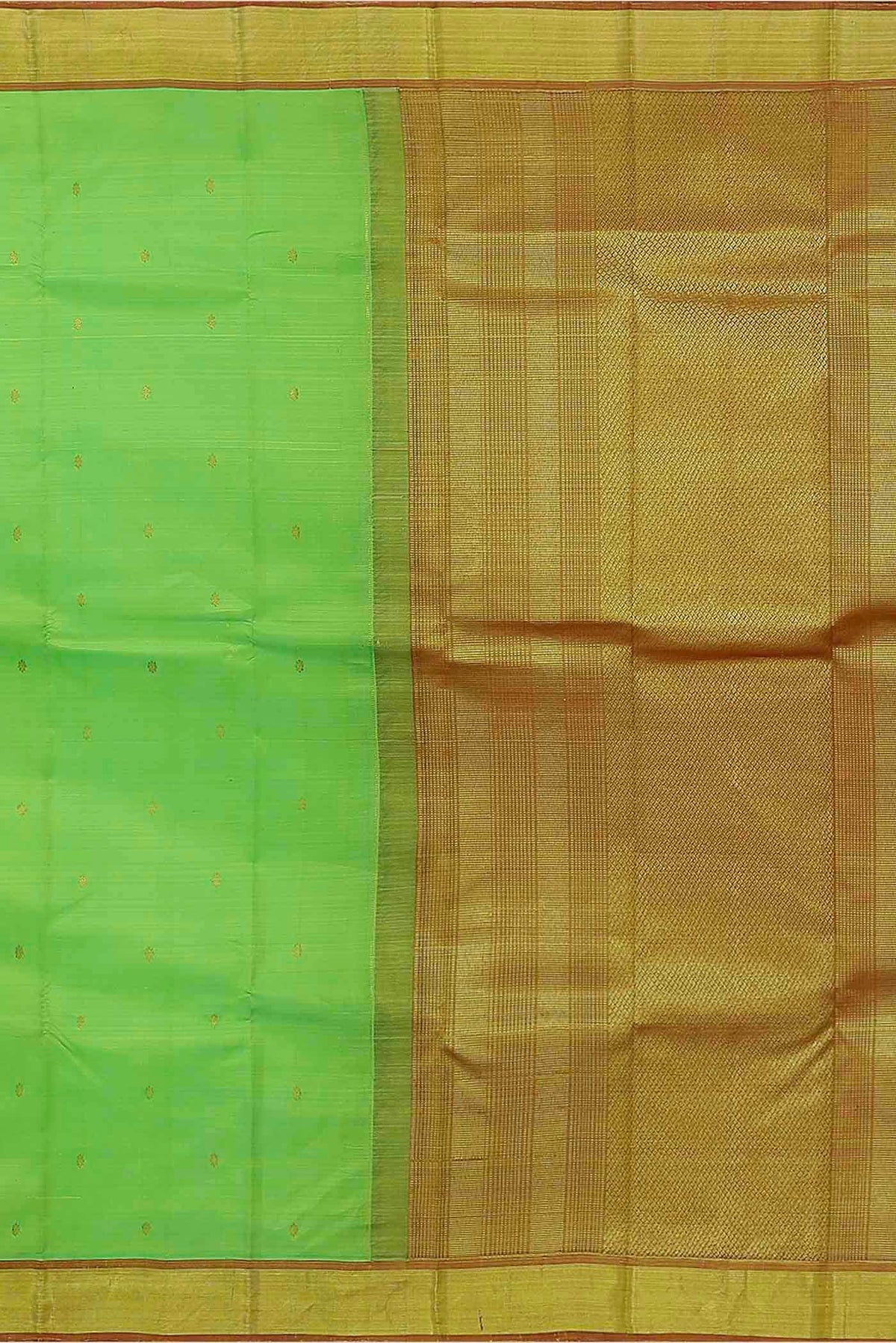 Parrot Green Kanchipuram Silk Saree