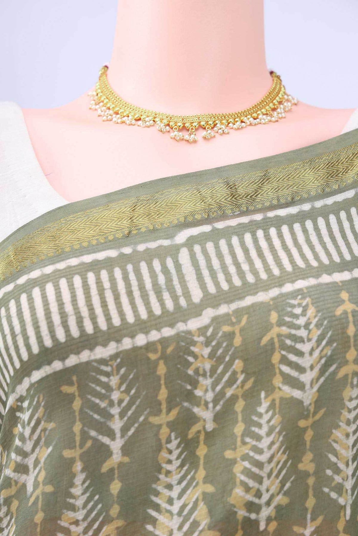 Light Green Maheshwari Silk Cotton Saree