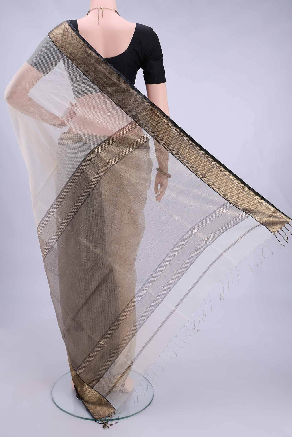 Off White Maheshwari Silk Saree