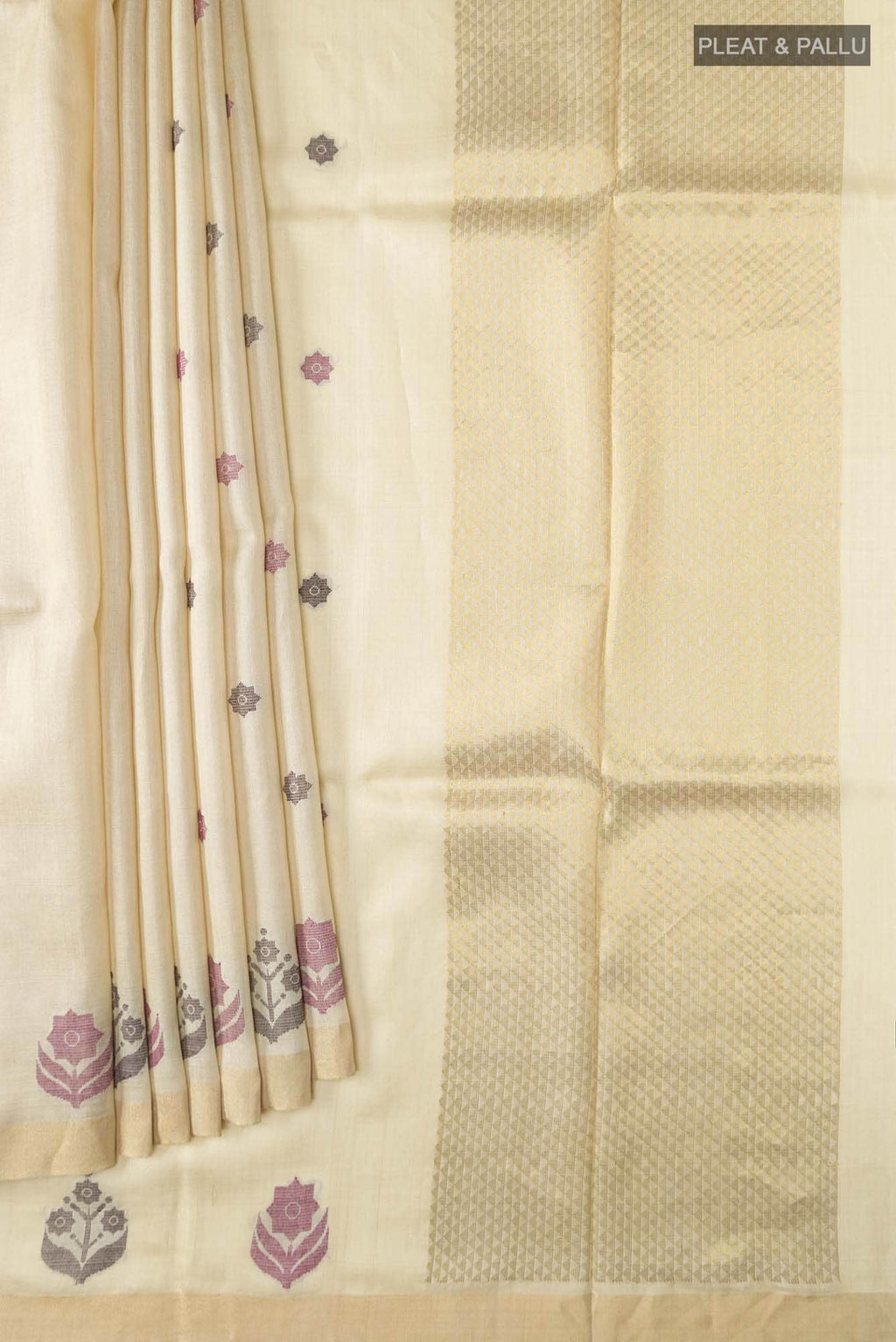 Lost in Fields-Cream Bhagalpuri Tussar Silk Saree