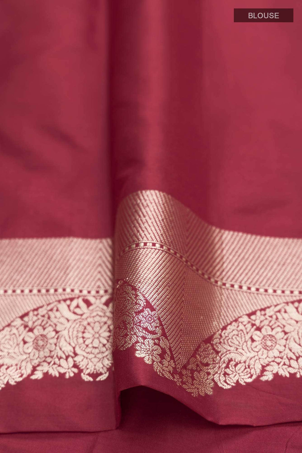 Vibhushita-Red Banarasi Silk Saree