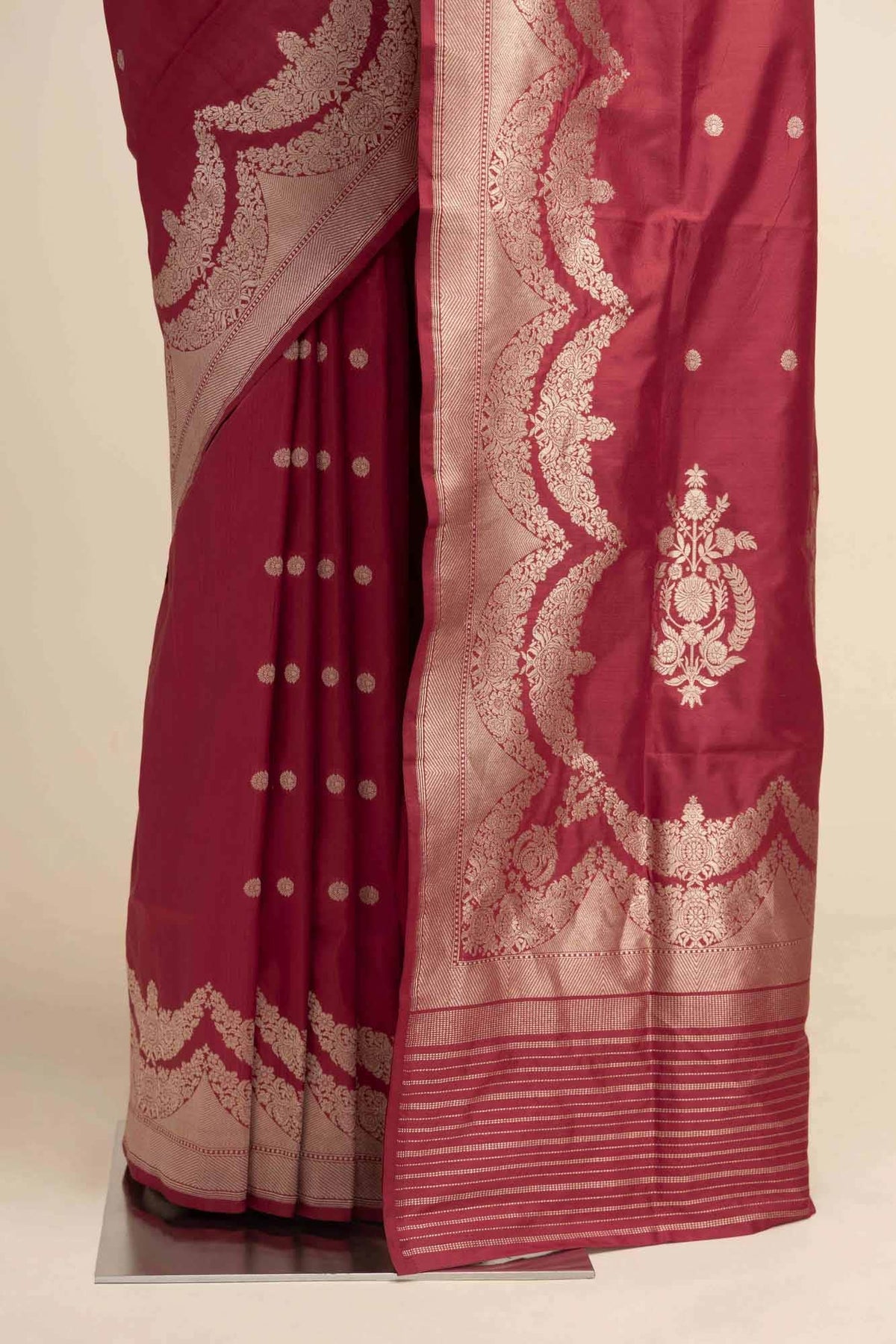 Vibhushita-Red Banarasi Silk Saree