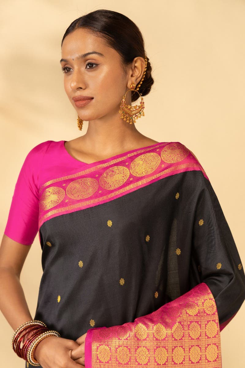 Kanmani-Black Kanchipuram Silk Saree