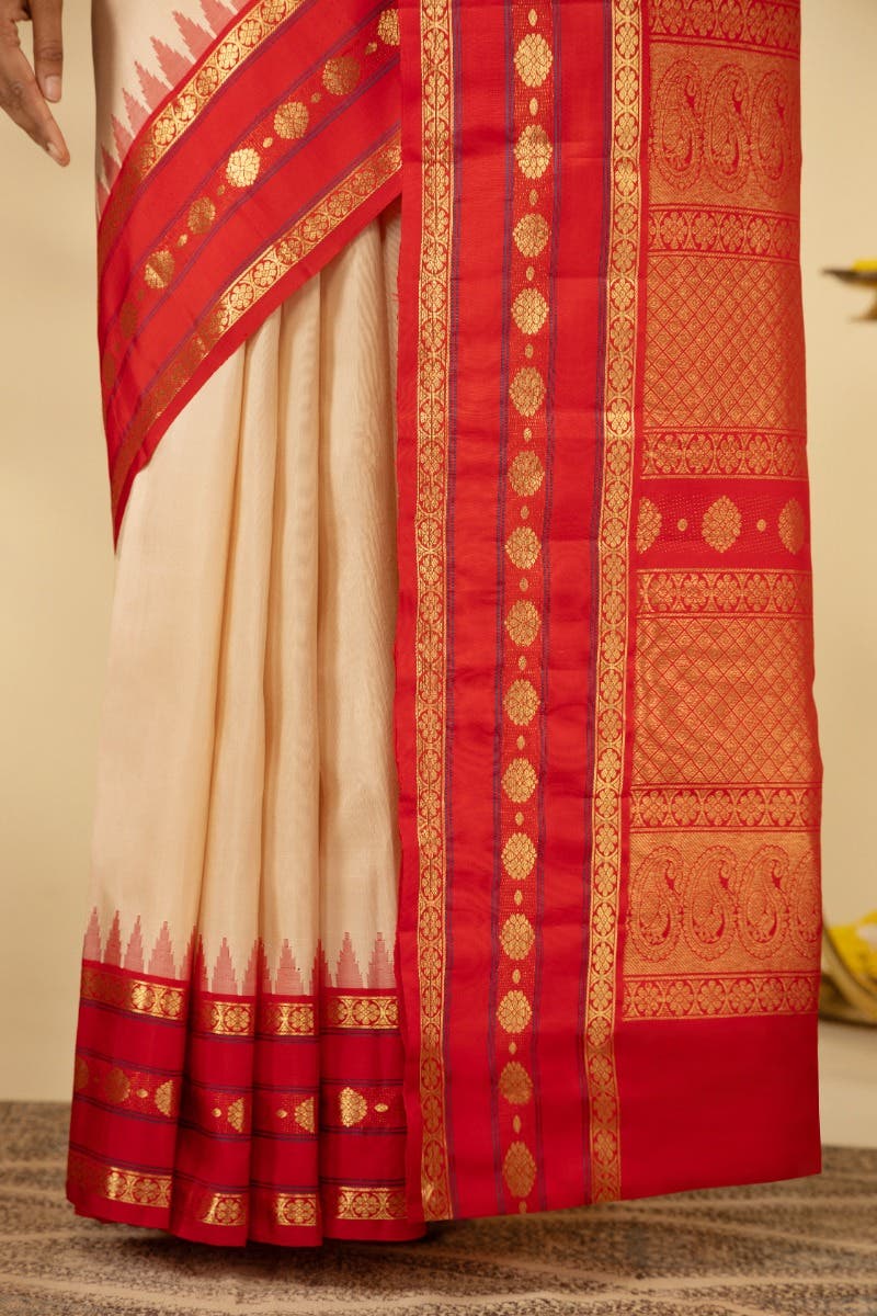 Kamalam-Off White Kanchipuram Silk Saree