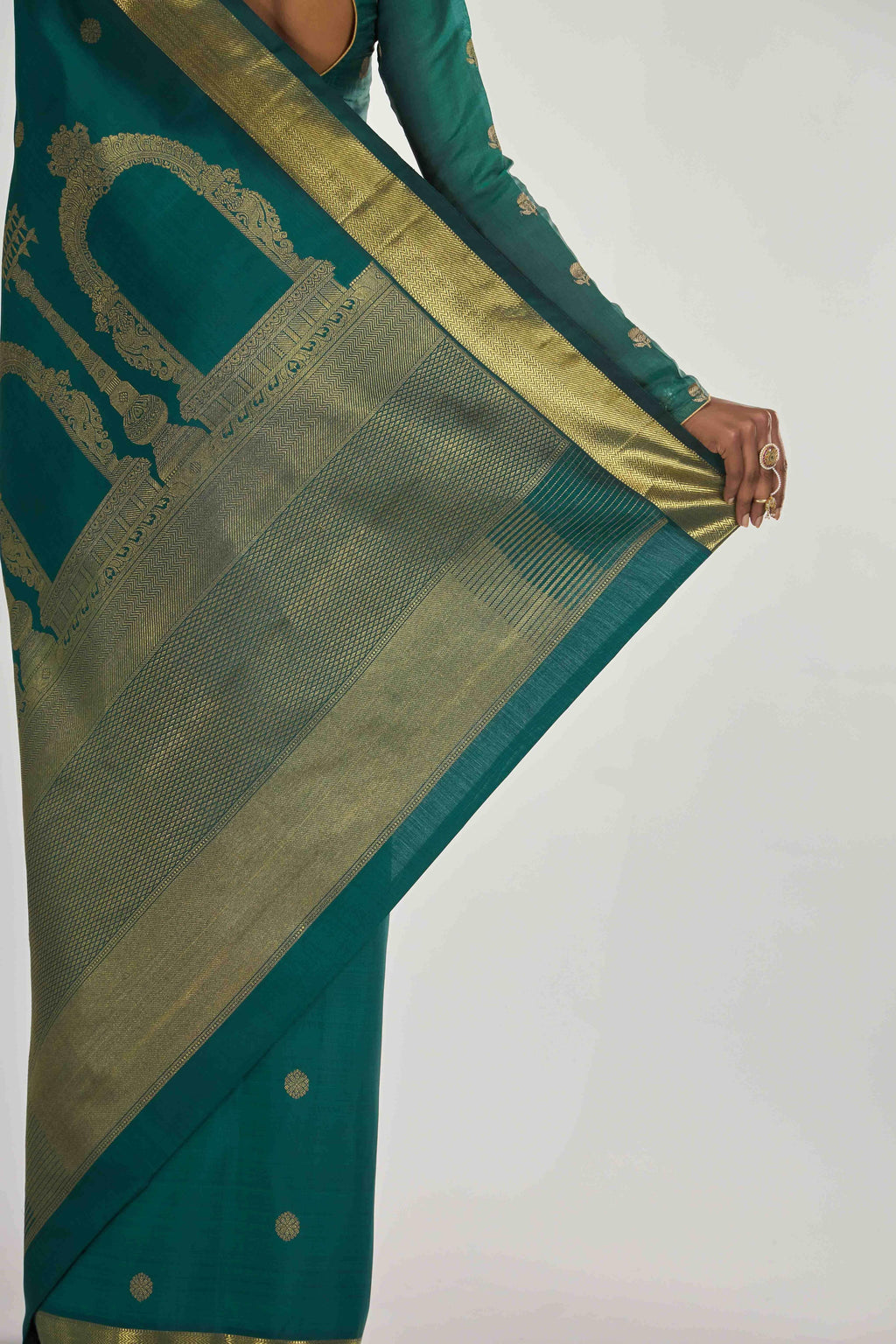 Thiruvakshi-Pure Silk Pure Gold Zari Green Kanchipuram Saree