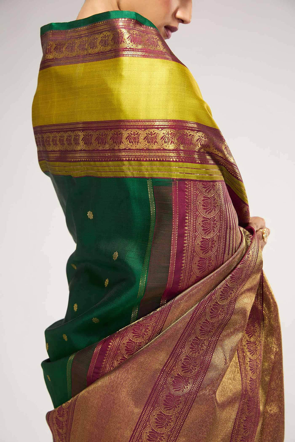 Tamira-Pure Silk Pure Gold Zari Green Kanchipuram Saree