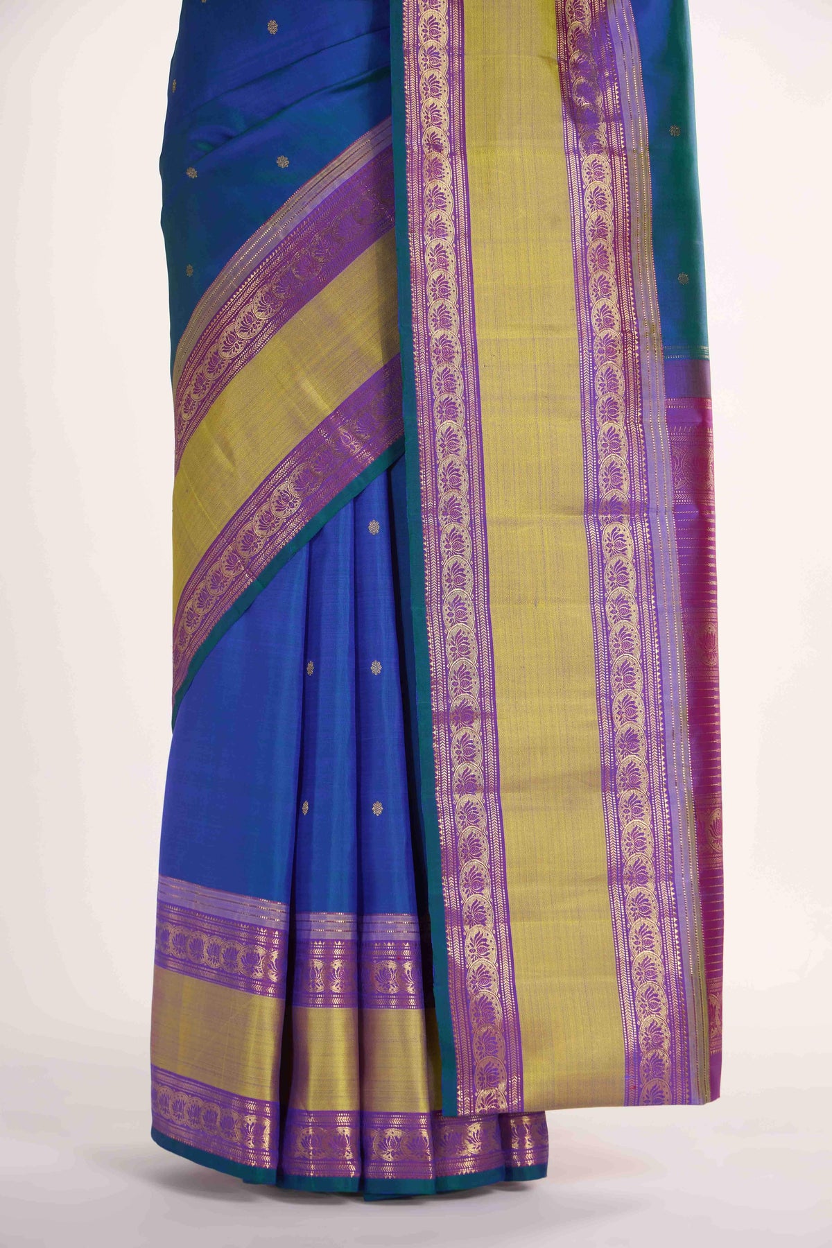 Tamira-Pure Silk Pure Gold Zari Blue with Green Dual Tone Kanchipuram Saree