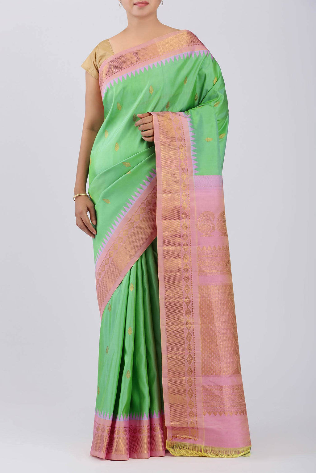 Green Gadwal Silk Saree