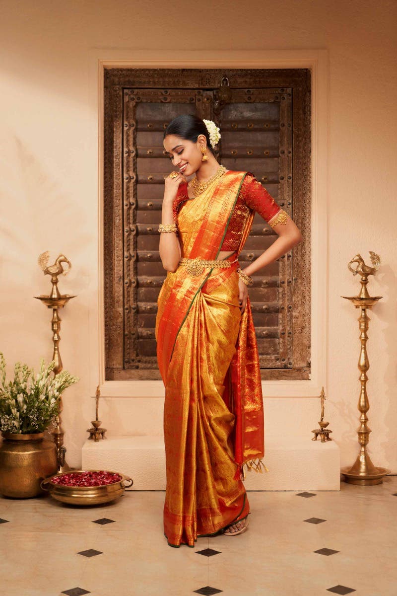 Inakili-Red Kanchipuram Silk Saree