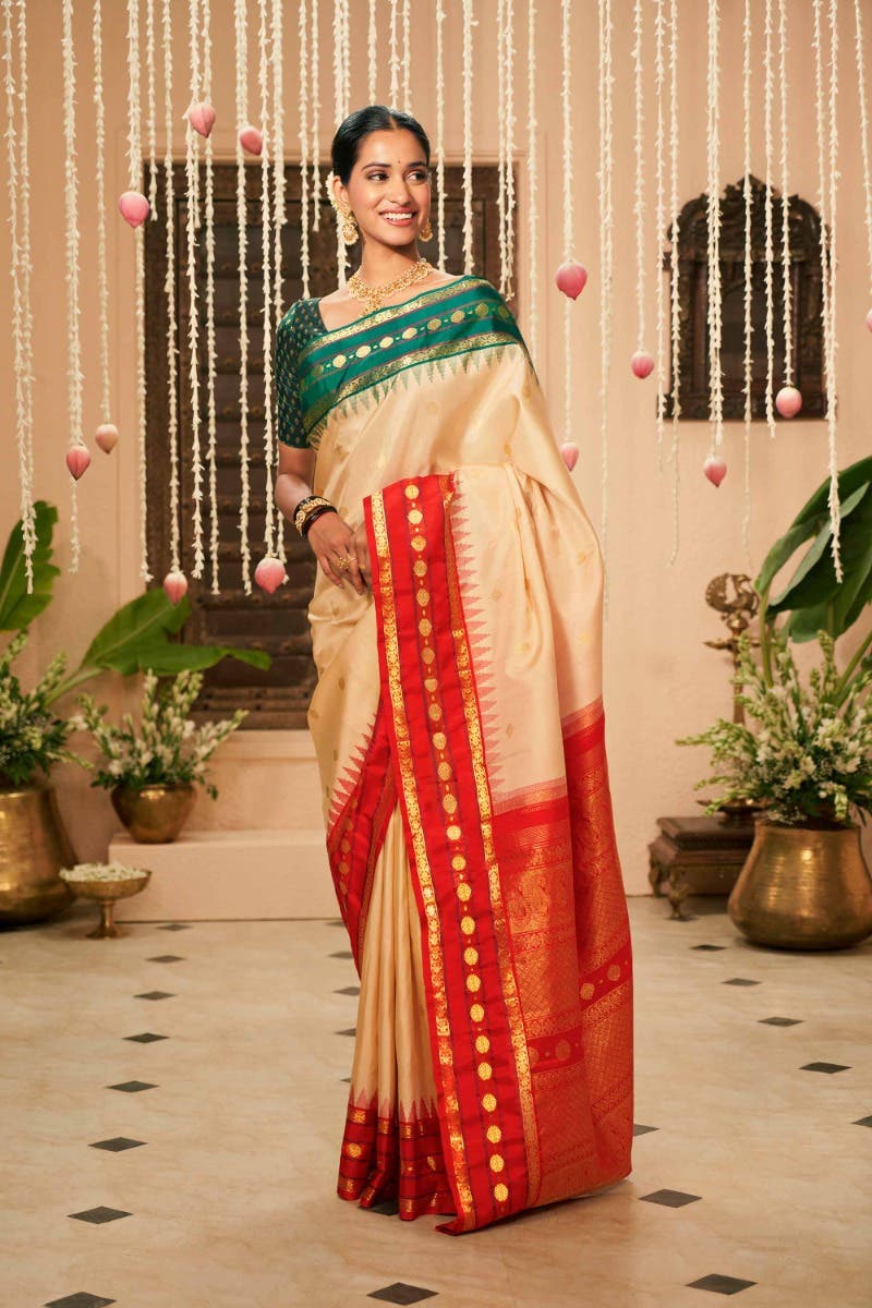 Kamalam-Off White Kanchipuram Silk Saree