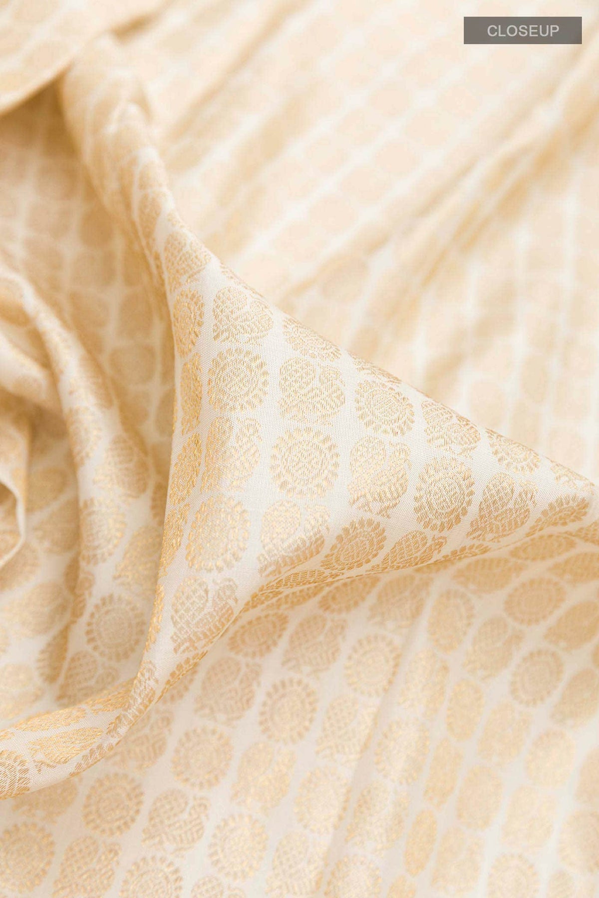 Off White Kanjivaram Silk Saree