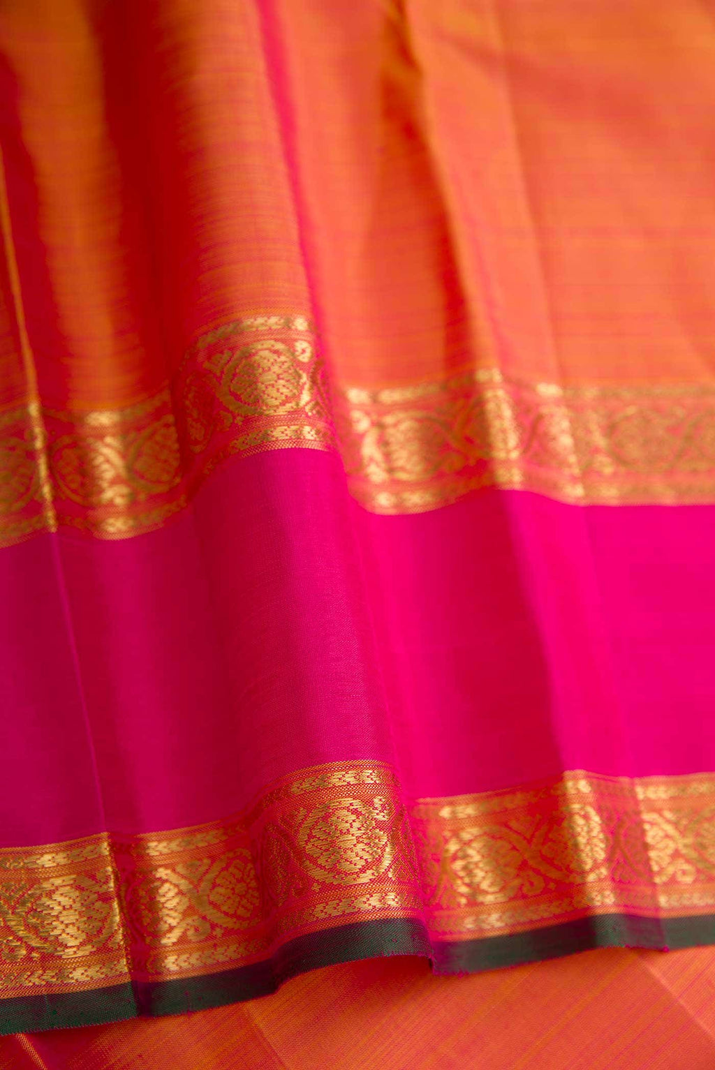 Pure Silk Pure Zari Pink Dual Tone Kanjivaram Saree