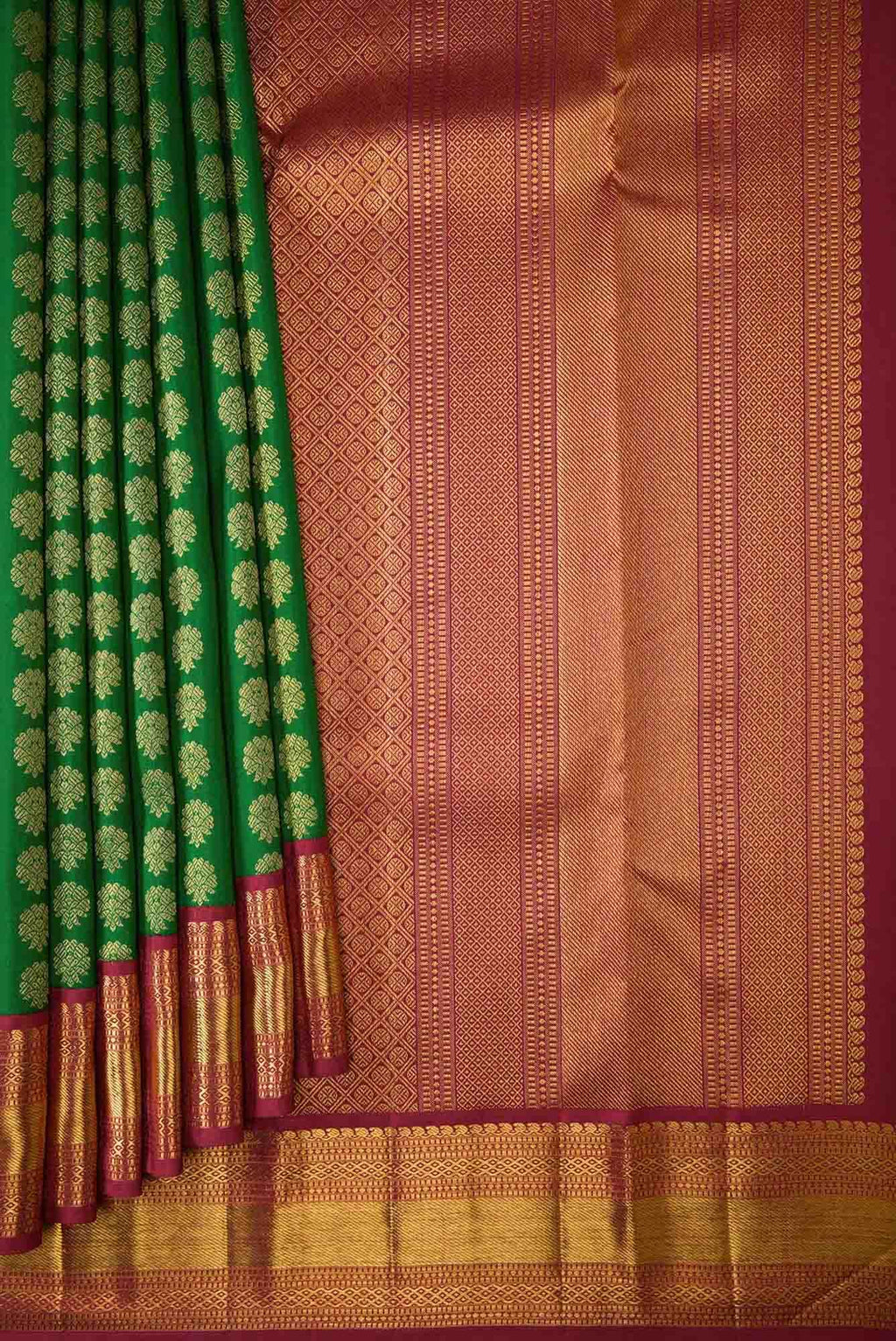 Pure Silk Pure Zari Green Dual Tone Kanjivaram Saree