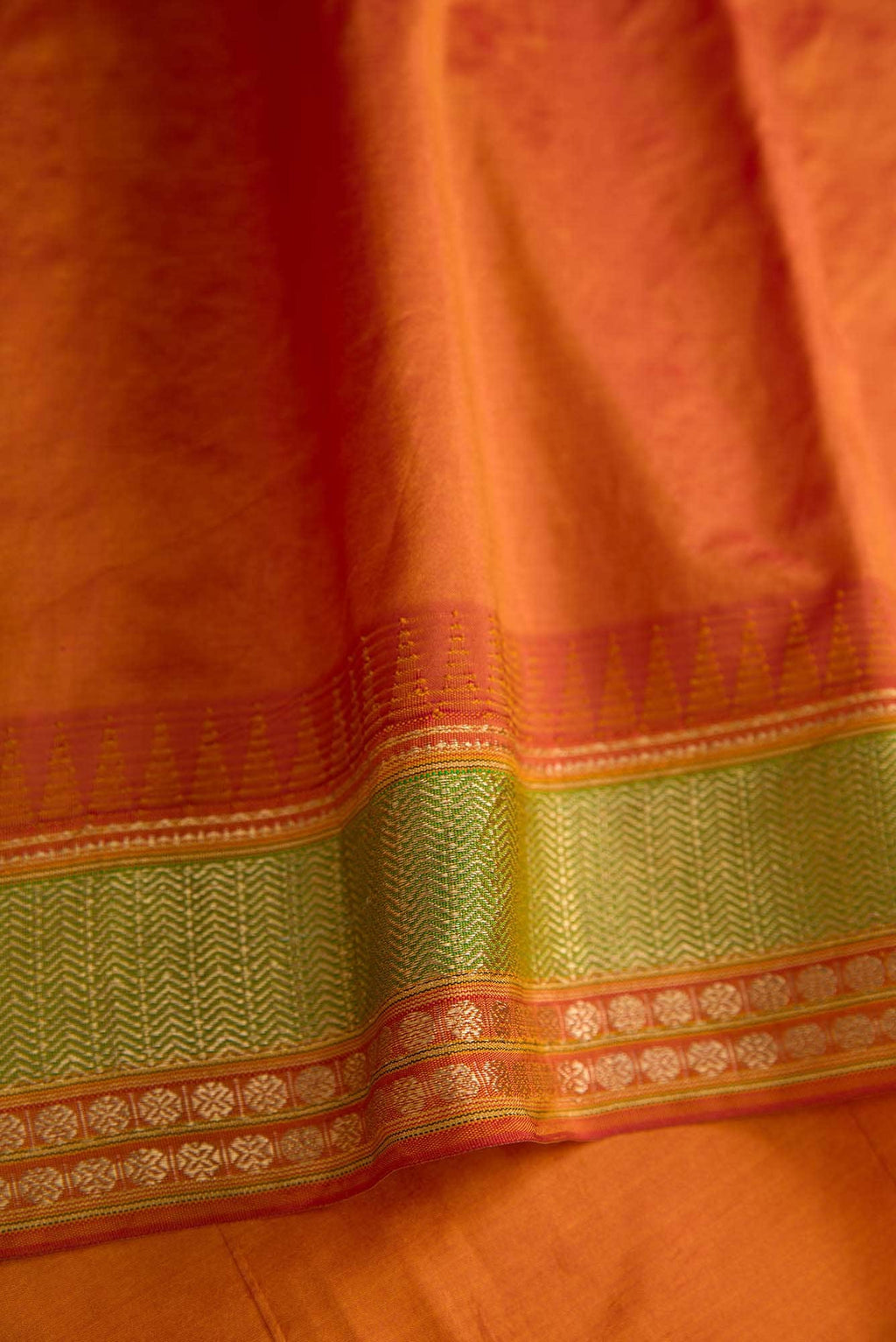 Red Dual Tone Banarasi Silk Saree