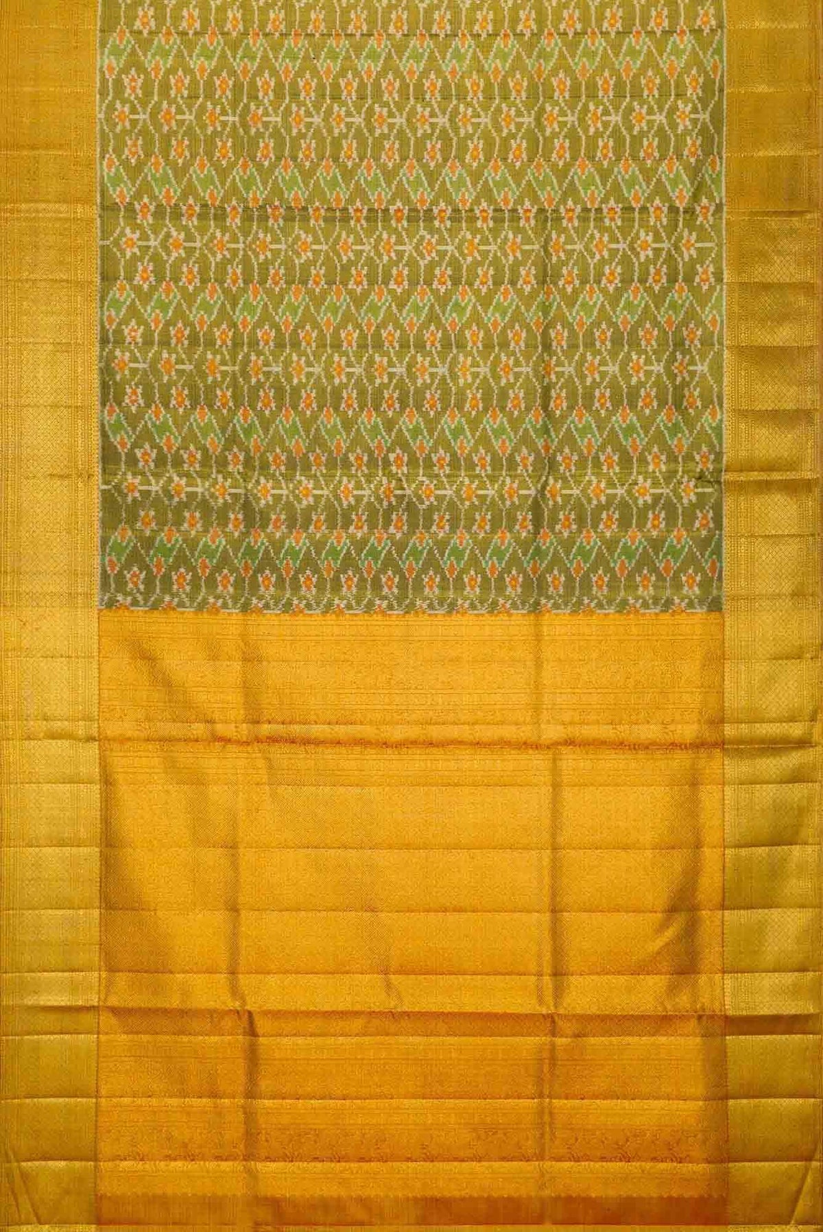 Mehandi Green and Red Dual Tone Kanjivaram Tissue Silk Saree