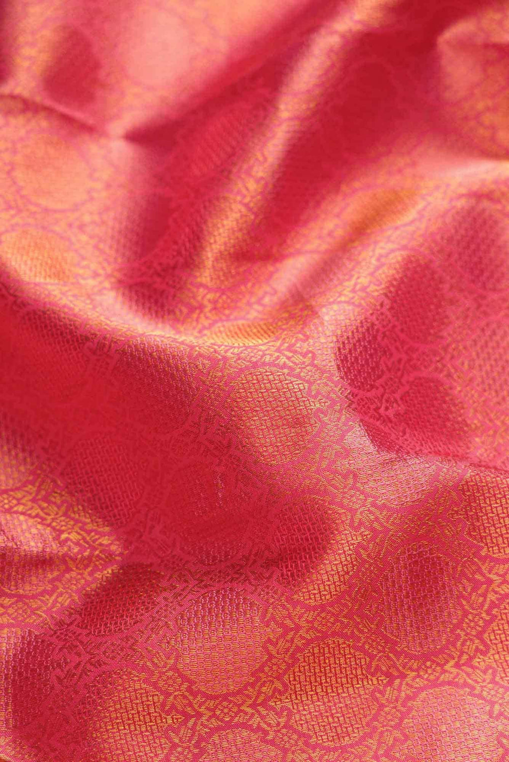 Pure Silk Pure Zari Peach Dual Tone Kanjivaram Saree