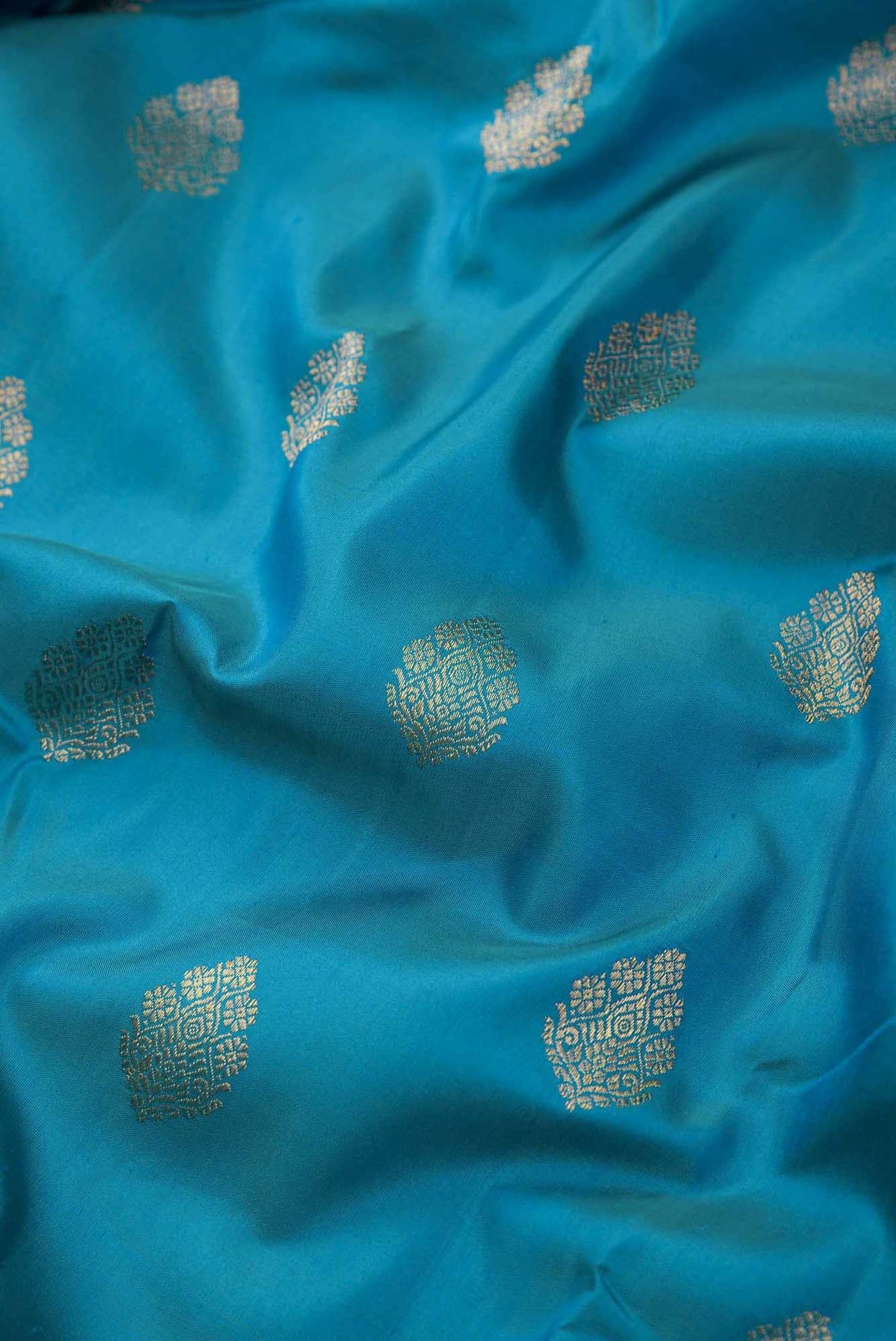 Pure Silk Pure Zari Peacock Blue Dual Tone Kanjivaram Saree