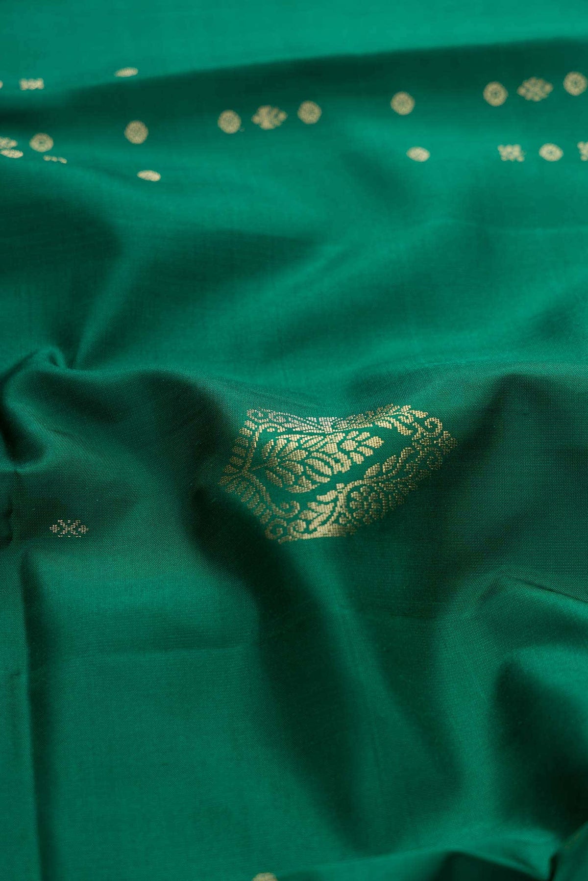 Green Dual Tone Soft Silk Saree