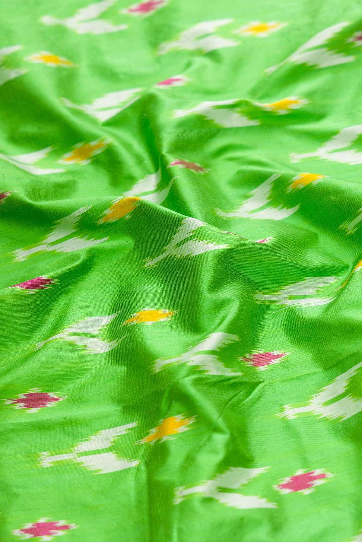 Parrot Green Dual Tone Pochampally Silk Saree