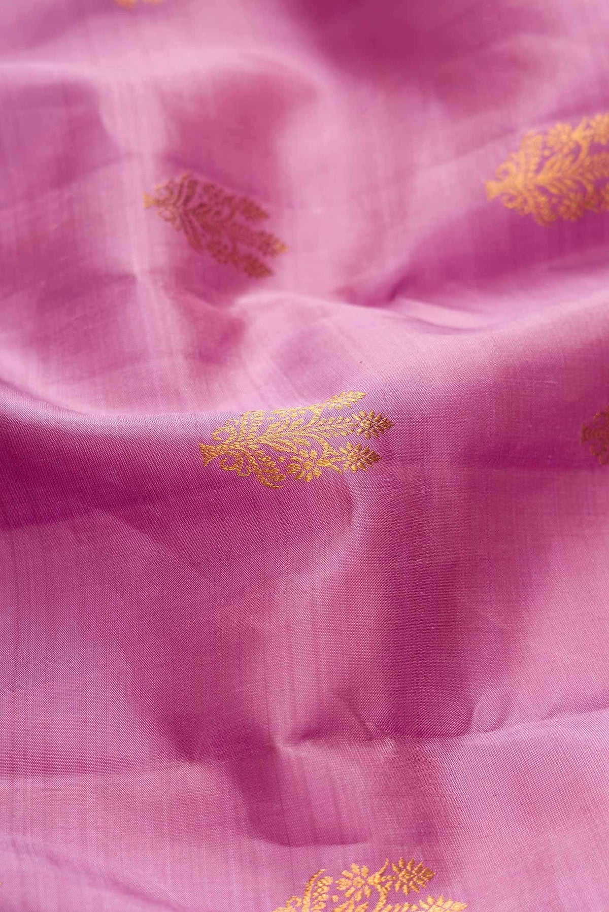 Lavender Dual Tone Kanjivaram Silk Saree