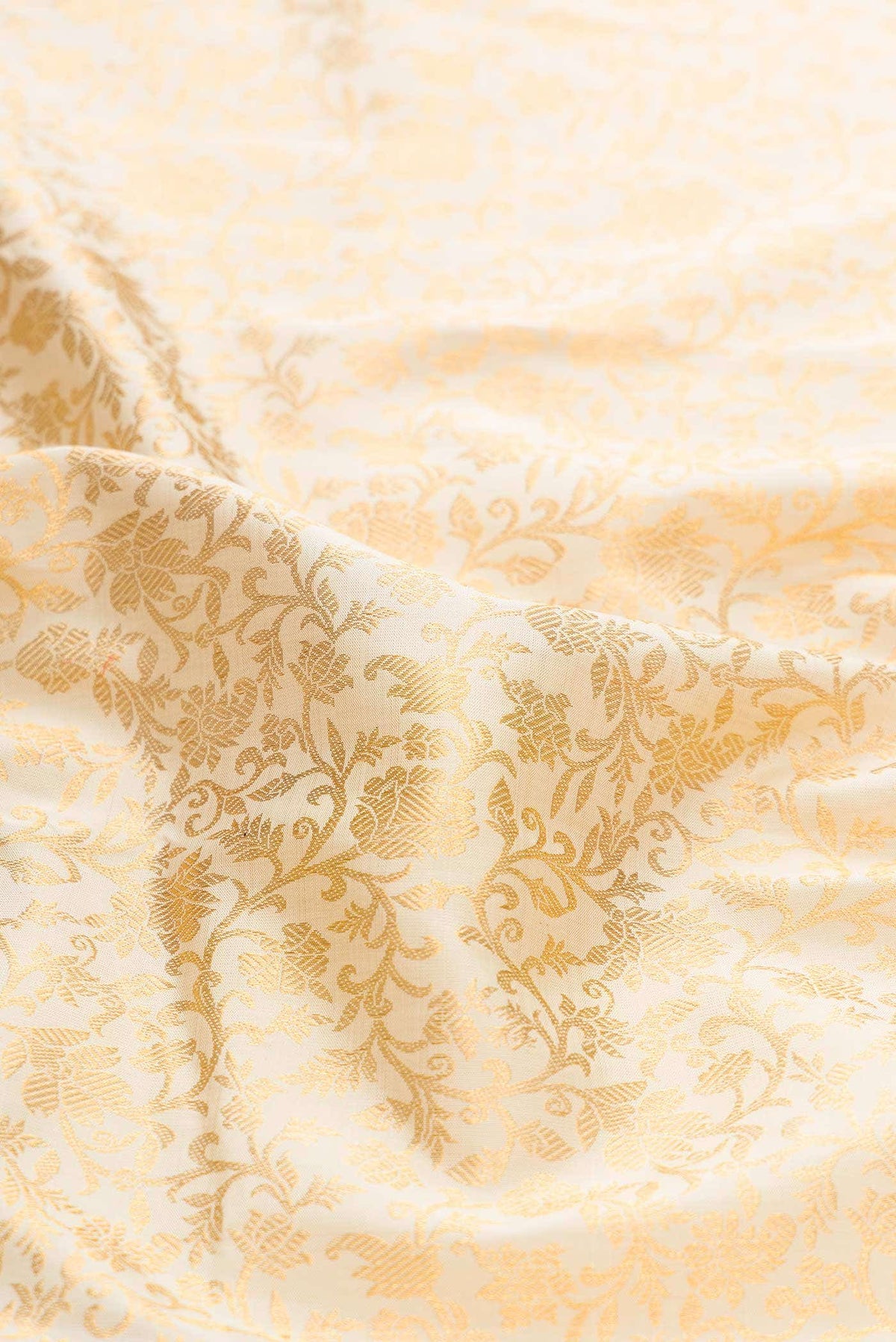 Pure Silk Pure Zari Off White Dual Tone Kanjivaram Saree