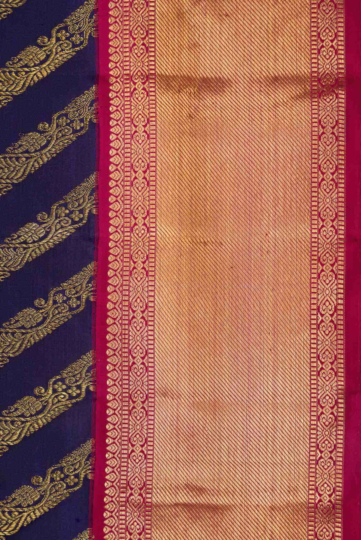 Pure Silk Pure Zari Navy Blue Dual Tone Kanjivaram Saree