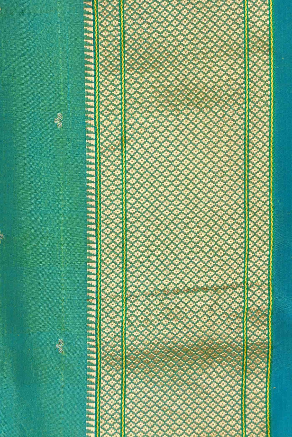 Green Dual Tone Blended Paithani Silk Saree