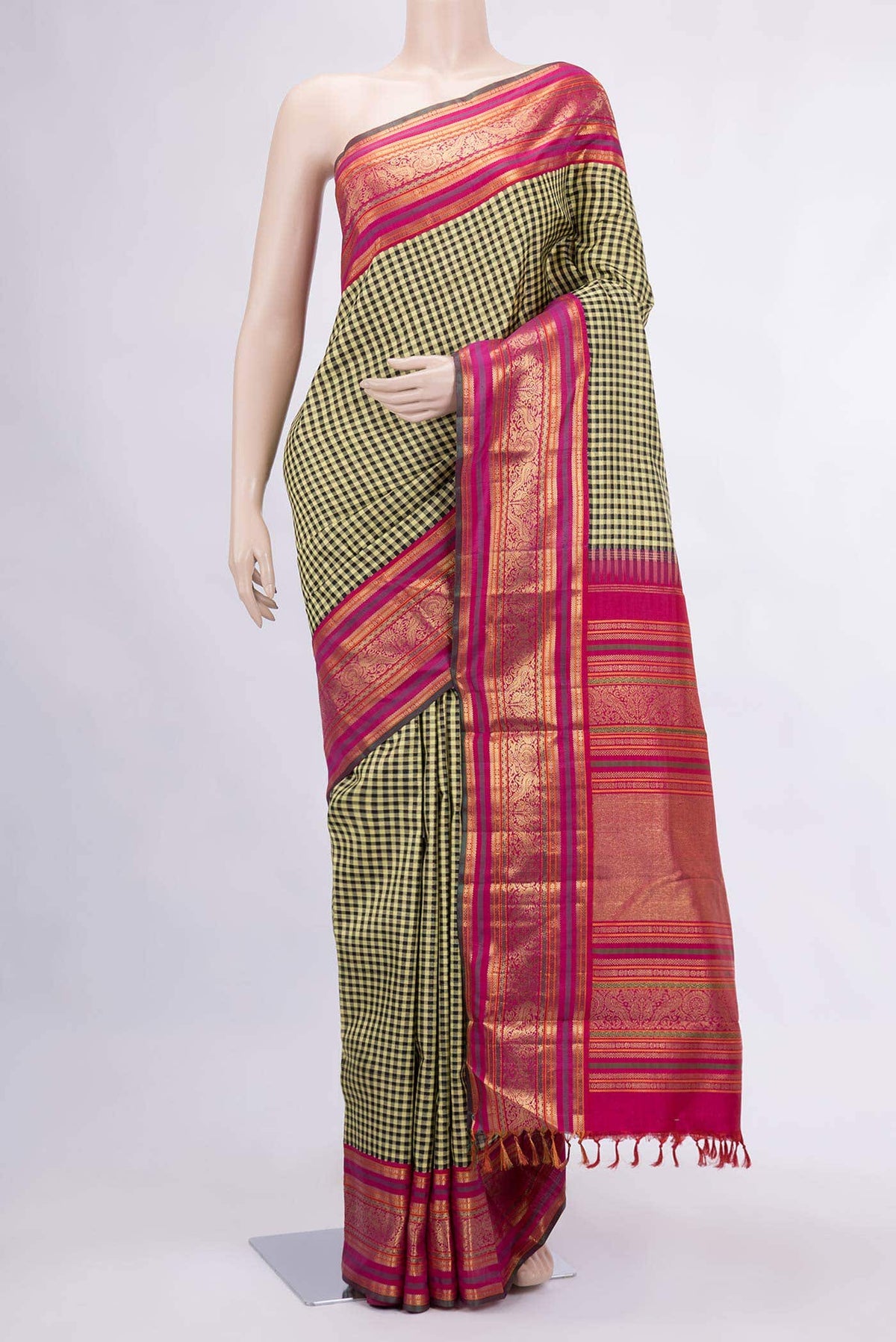 Pure Silk Pure Zari Sandal and Black Dual Tone Kanchipuram Saree