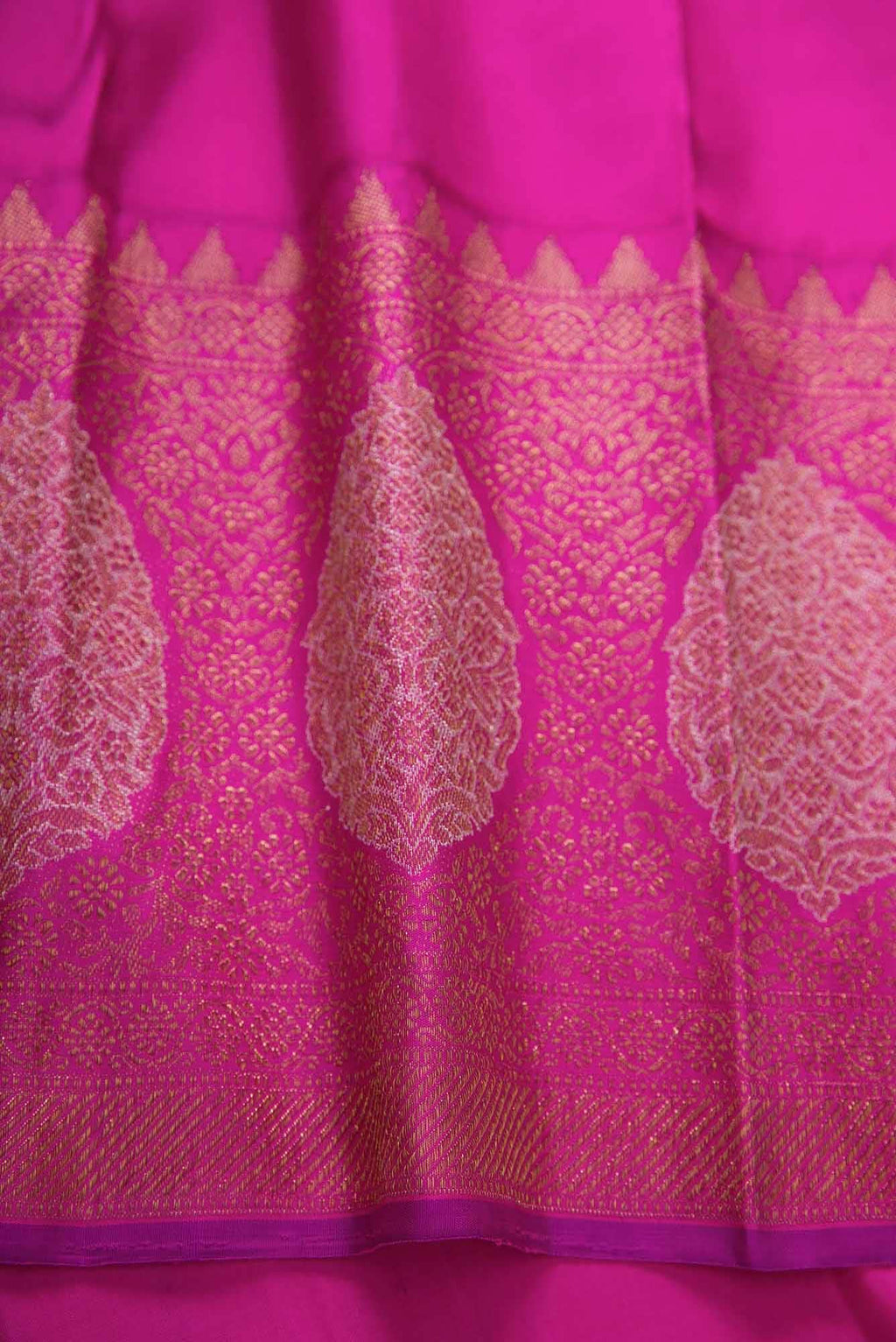 Pure Silk Pure Zari Light Green Dual Tone Kanjivaram Saree