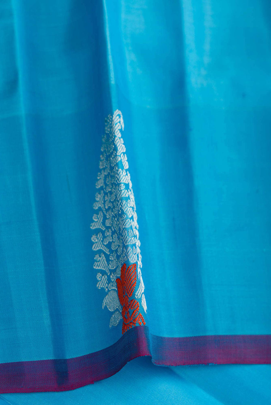 Sky Blue Dual Tone Gadwal Silk Saree