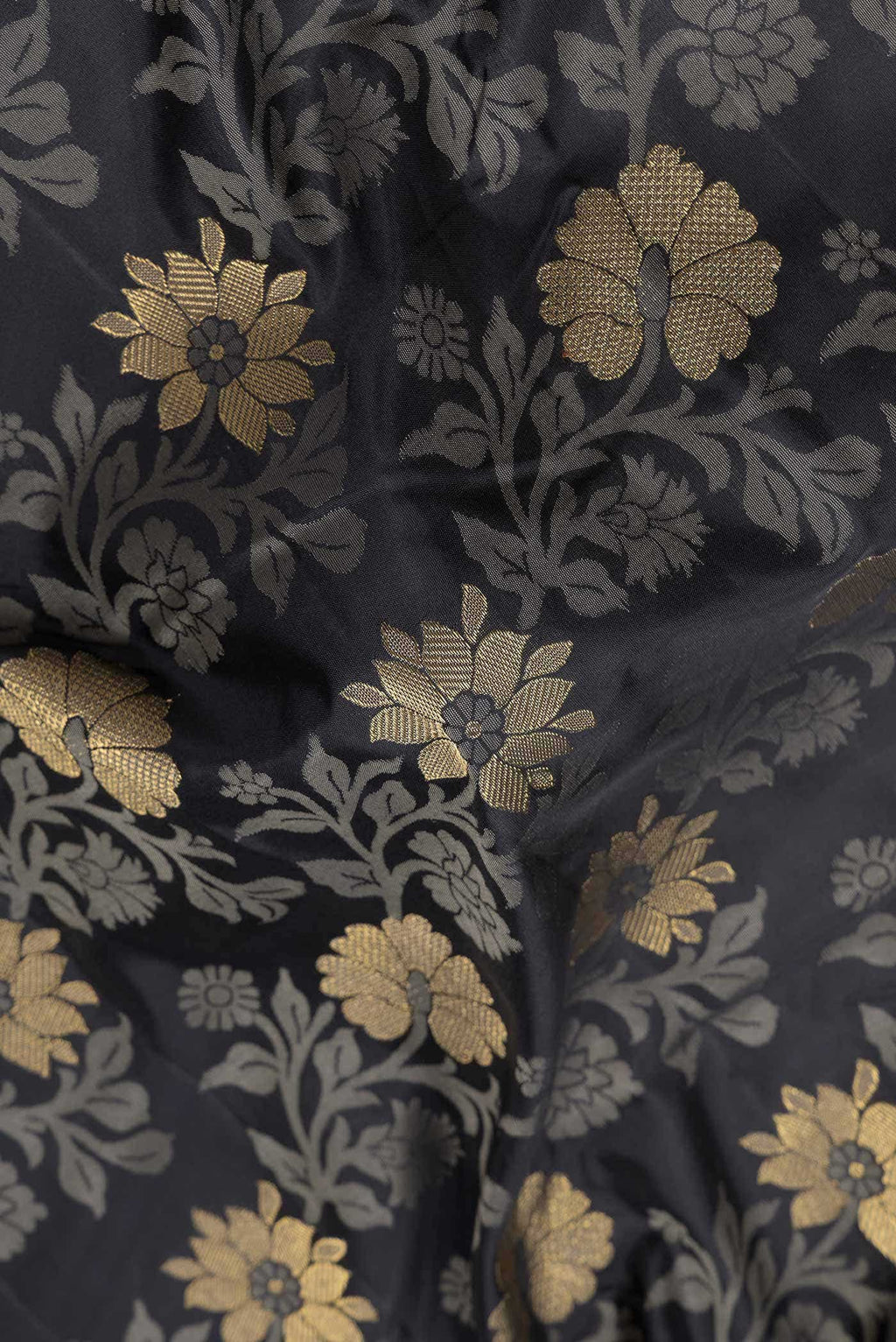 Pure Silk Pure Zari Black Dual Tone Kanchipuram Saree