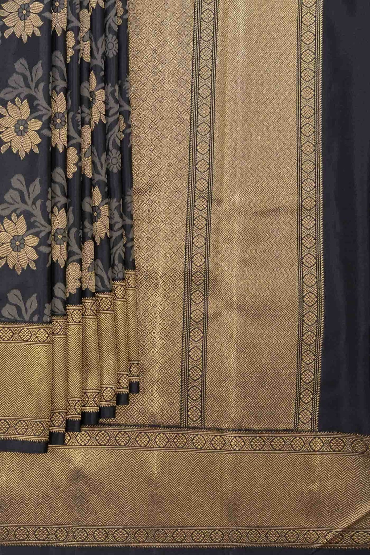 Pure Silk Pure Zari Black Dual Tone Kanchipuram Saree