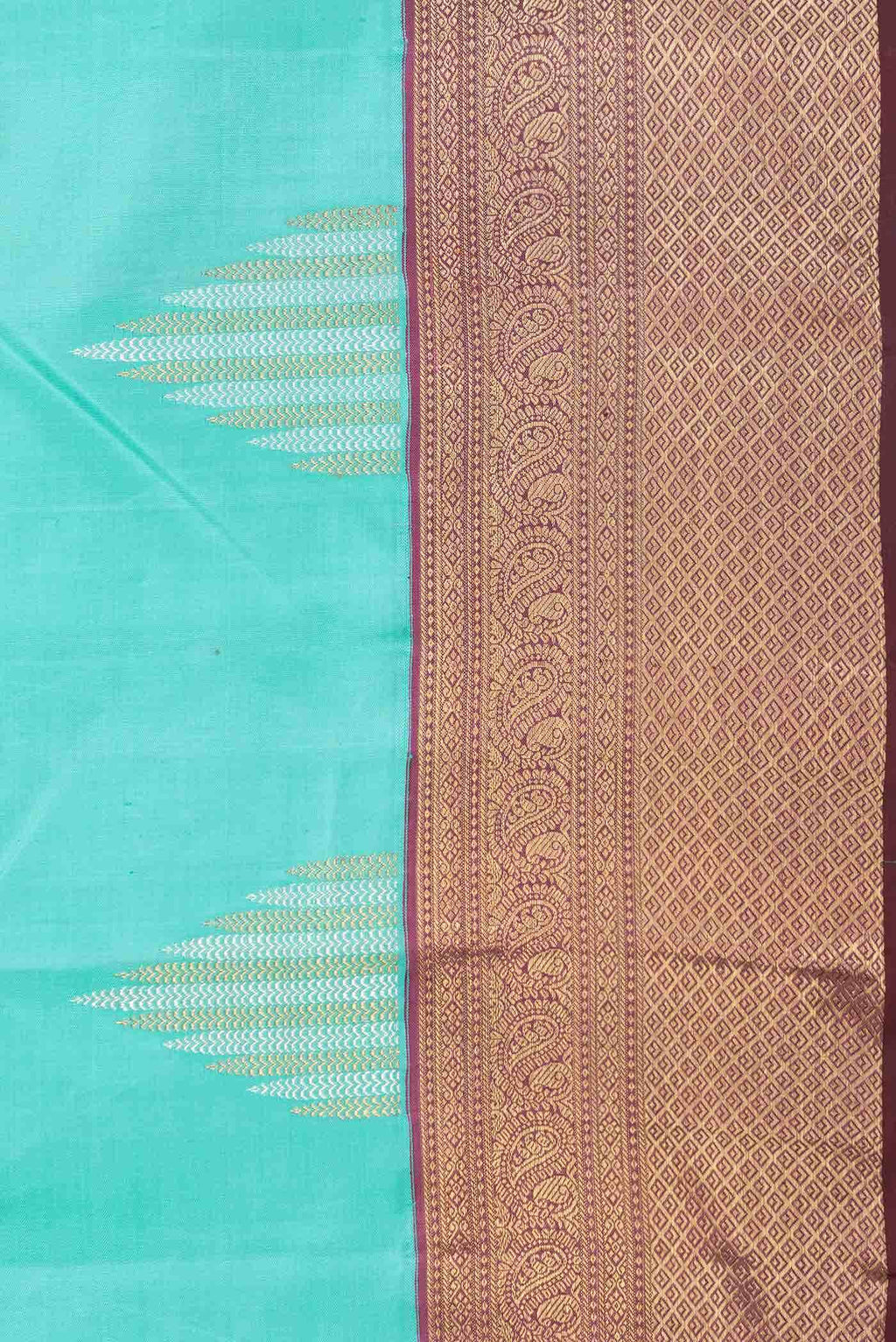 Pure Silk Pure Zari Sea Green Dual Tone Kanjivaram Saree