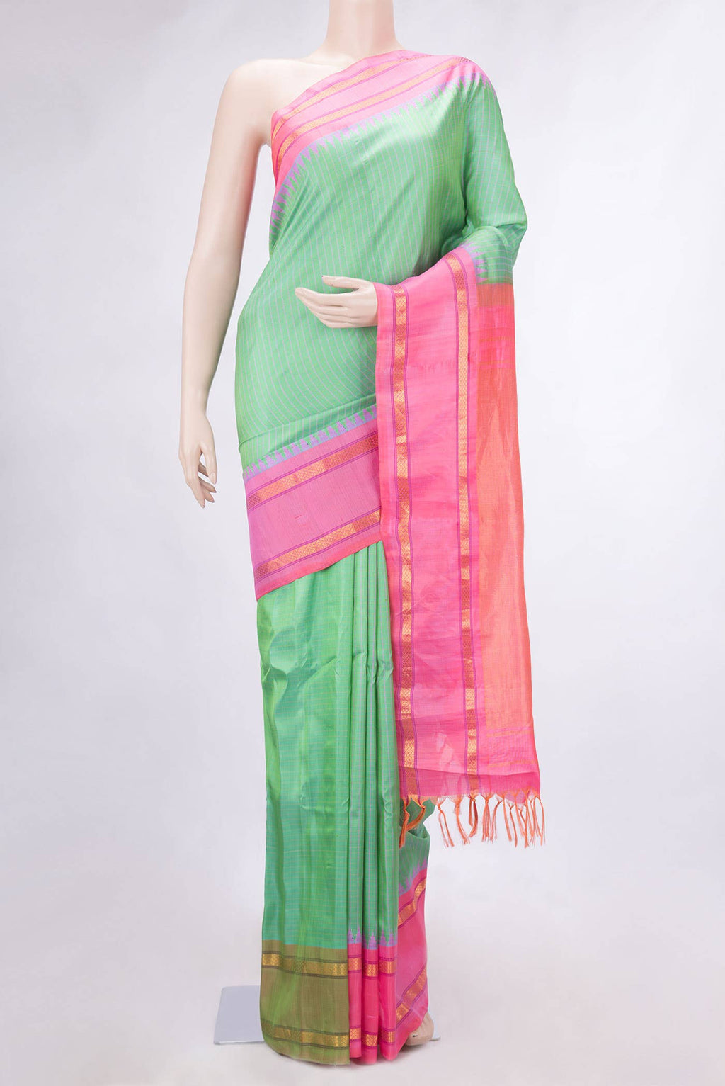 Pista Green Dual Tone Gadwal Silk Saree