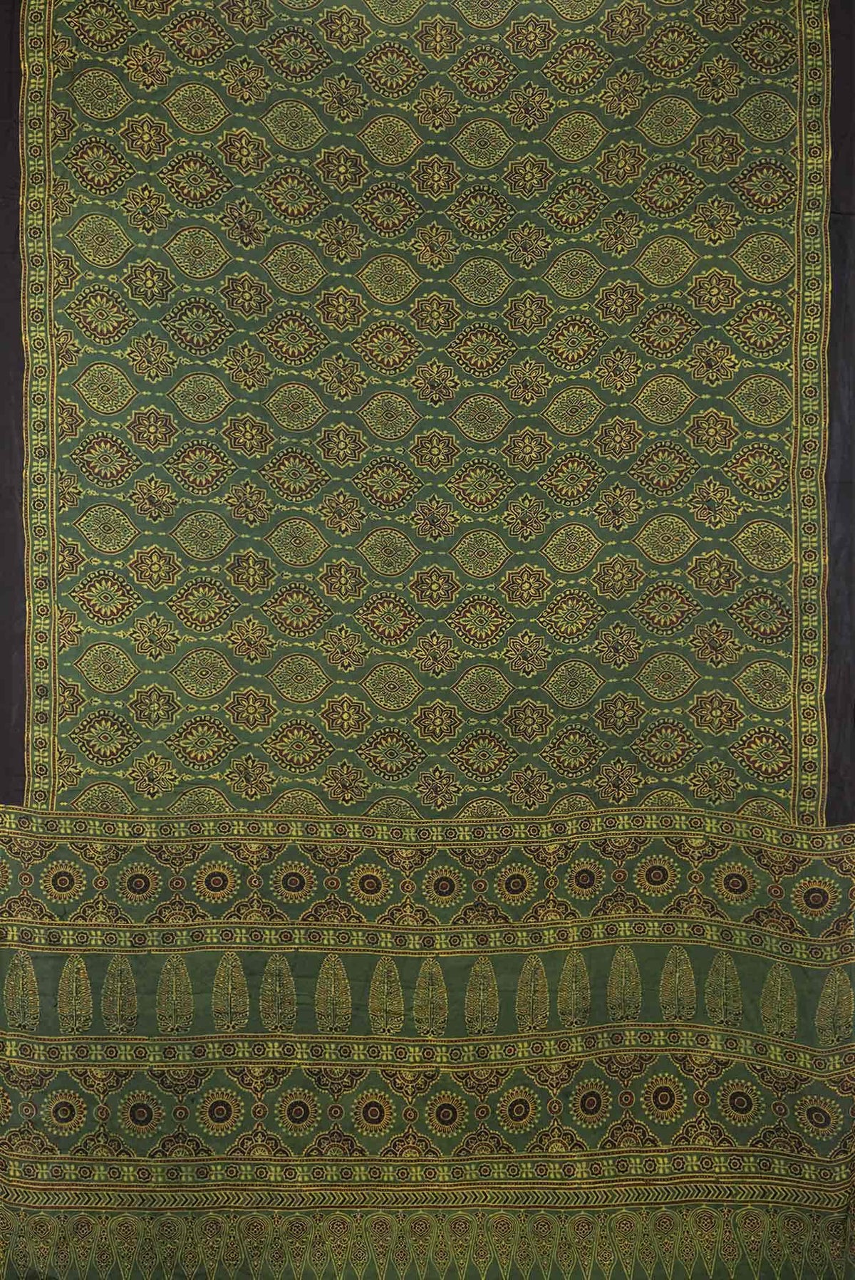 Green Dual Tone Blended Mysore Crepe Saree