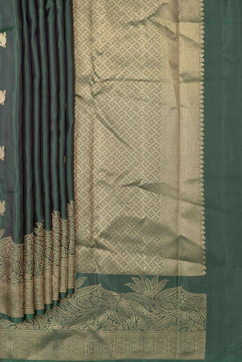Pure Silk Pure Zari Bottle Green Kanchipuram Saree