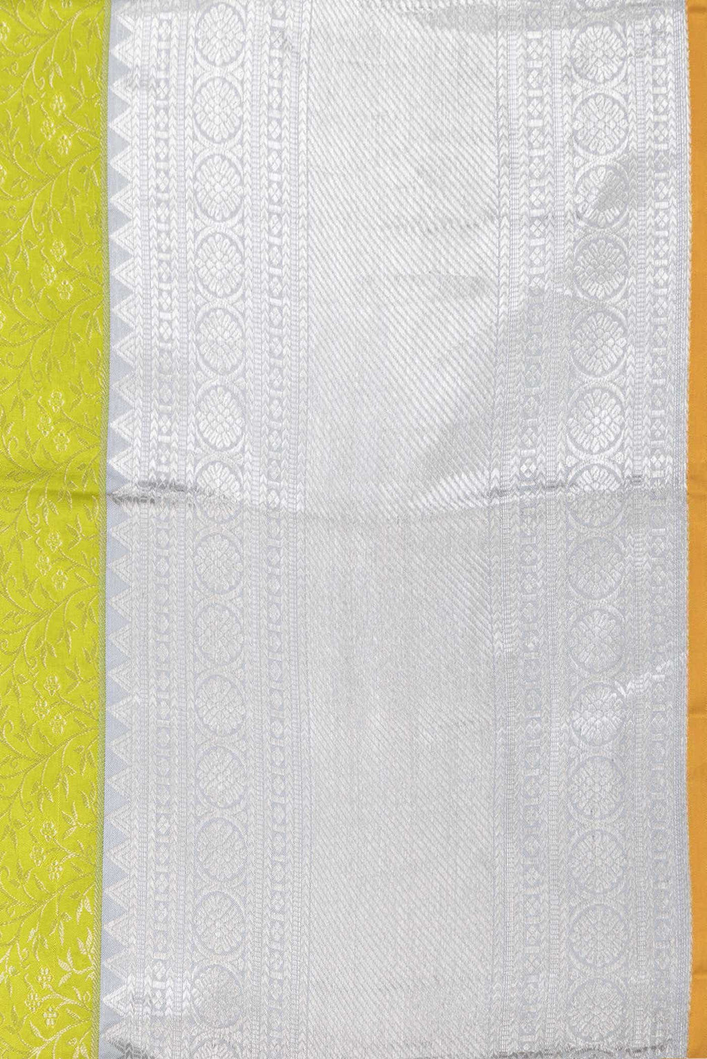 Parrot Green Dual Tone Kanchipuram Silk Saree
