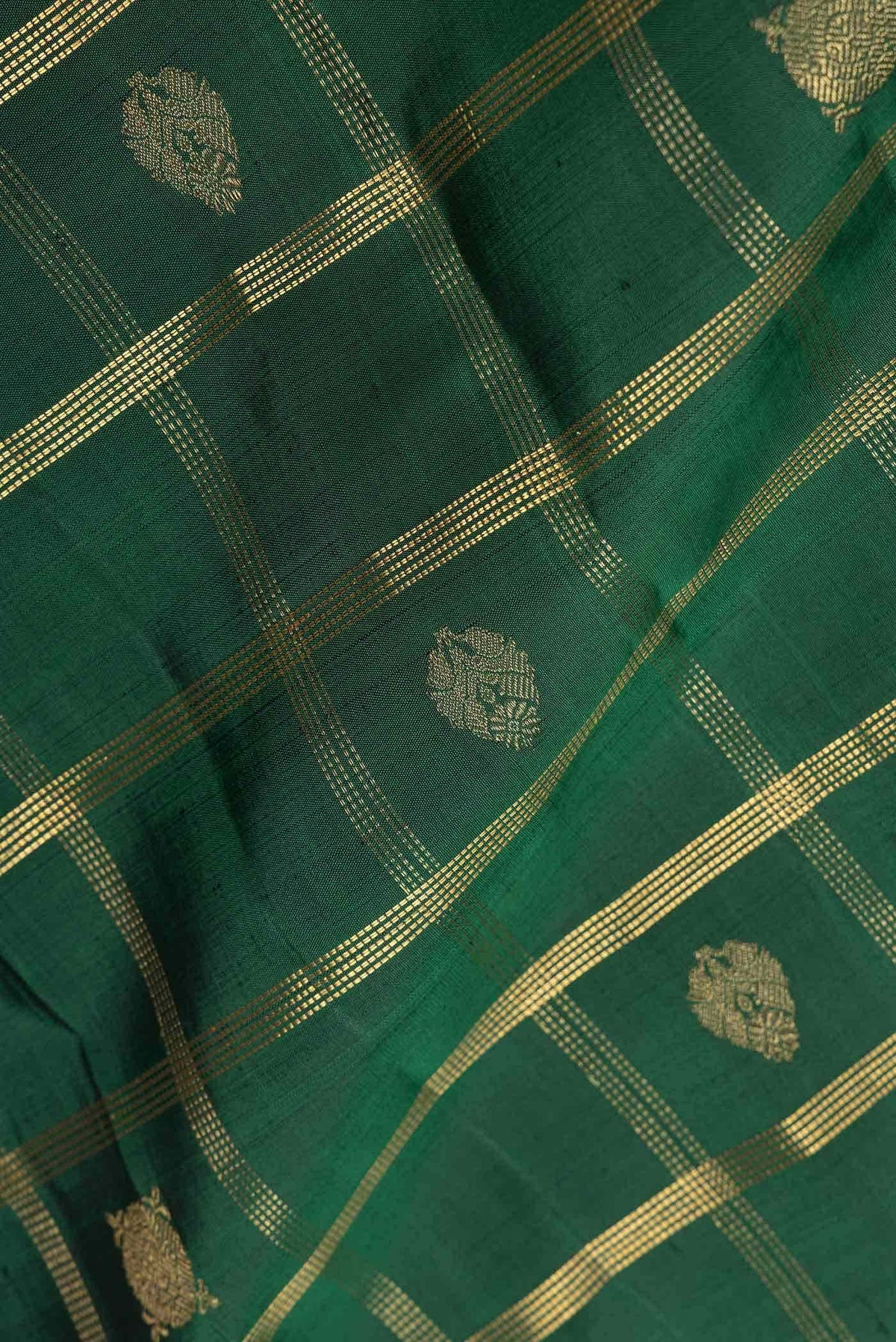 Pure Silk Pure Zari Green Dual Tone Kanjivaram Saree